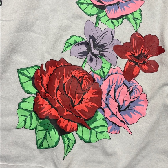 YoungLA Floral Hummingbird Tee in White - Picture 4 of 5